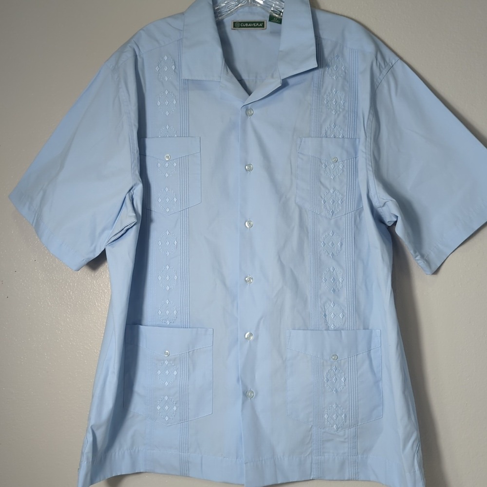 Cubavera Men's Size XL Light Blue Short Sleeve Cuban Shirt Stitch Pattern 525